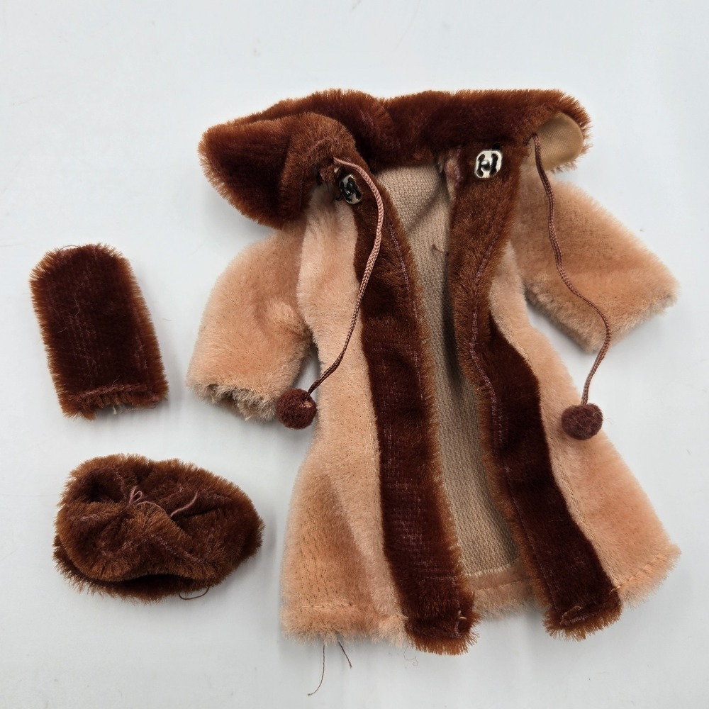 Vtg 1960s Miss Gwen Skipper Clone Mod Moods Fashion Outfit Fur Coat Hat Muff